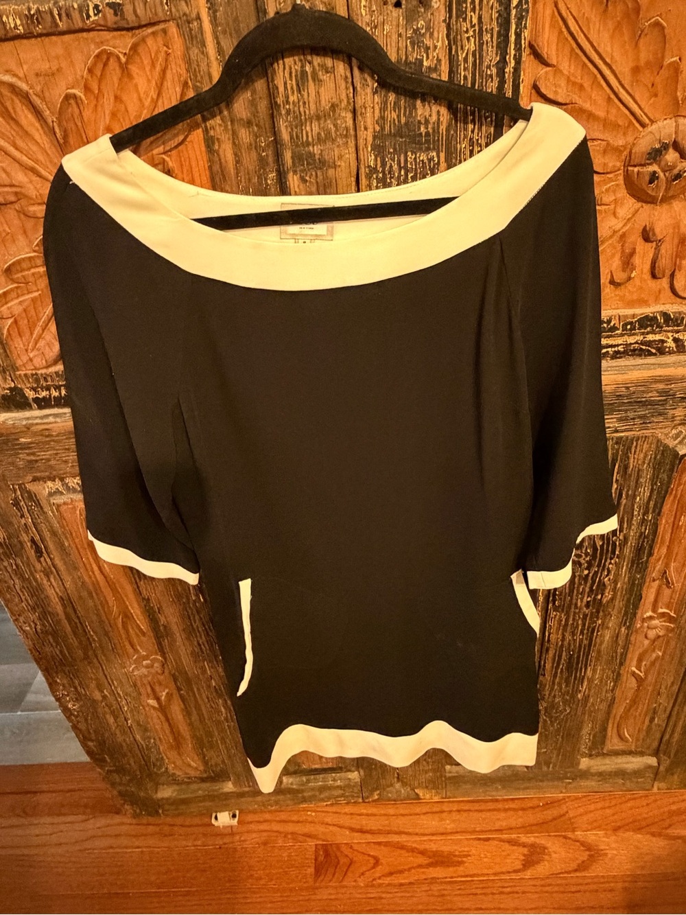 Vintage ECI Black Tunic with White Contrast Trim